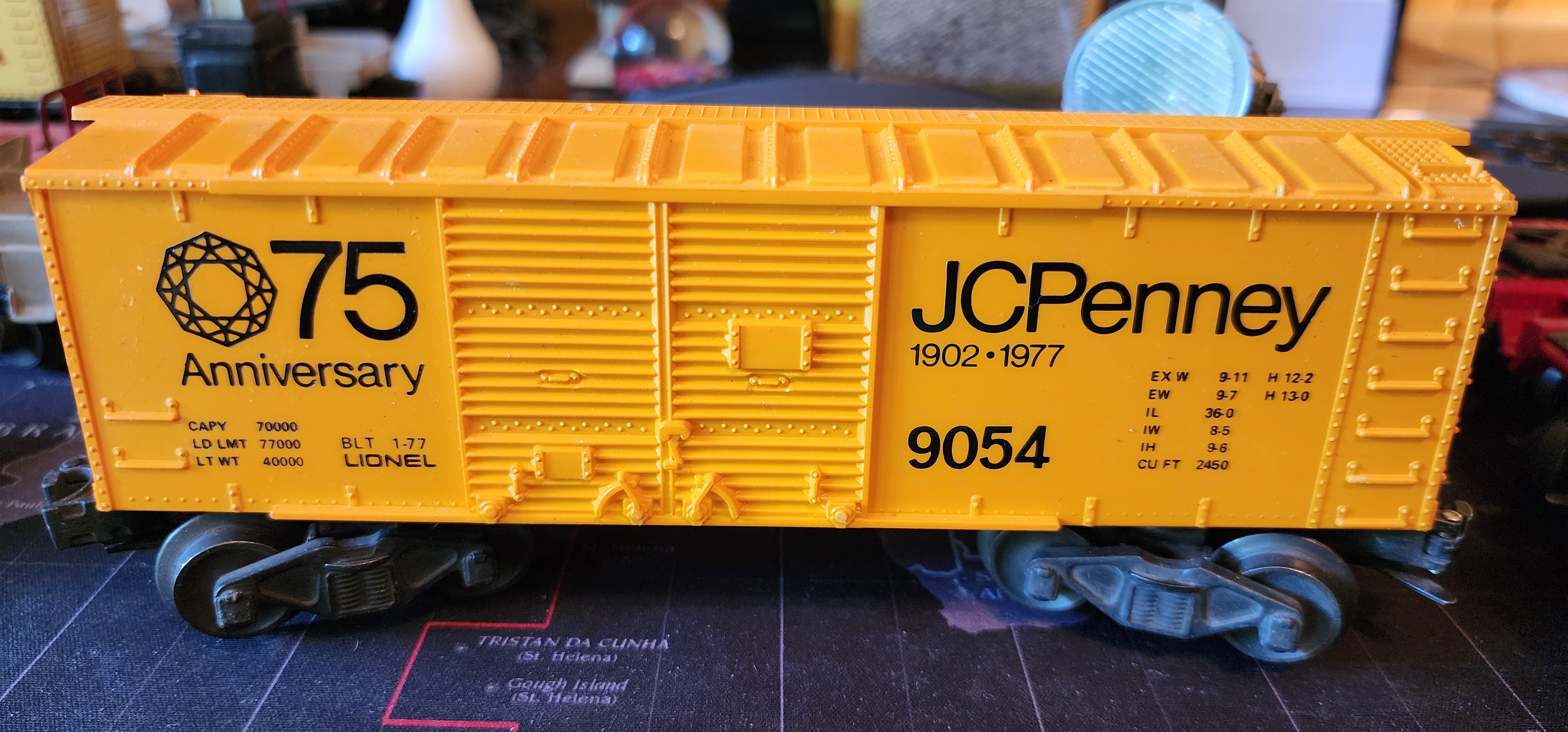 Lionel JCPenney 75th Anniversary Boxcar 9054