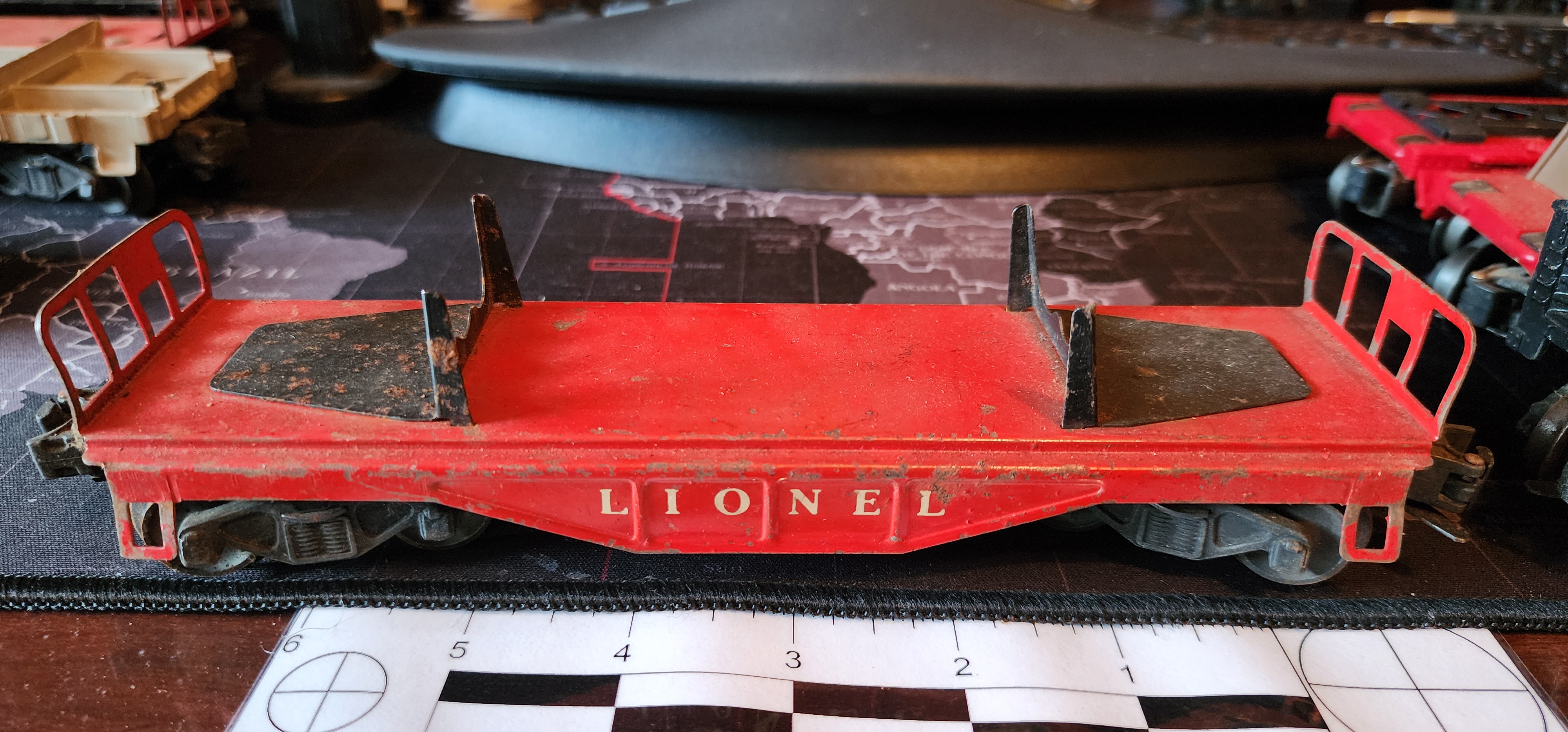 Lionel Flat Car Red Gondola